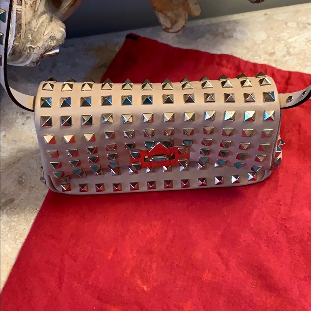 Valentino Rare Runway RockStud crossbody - Picture 8 of 8